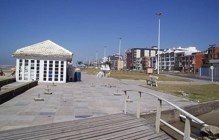 Apartamento Charmoso Na Beira Mar De Capao Da Canoa - A Melhor Localizacao Appartement Buitenkant foto